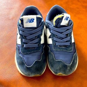 New Balance Navy Toddler Sneakers